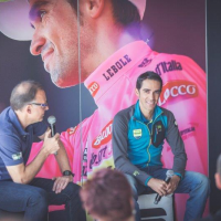 Bezoek van Alberto Contador bij de firma Wolvenberg